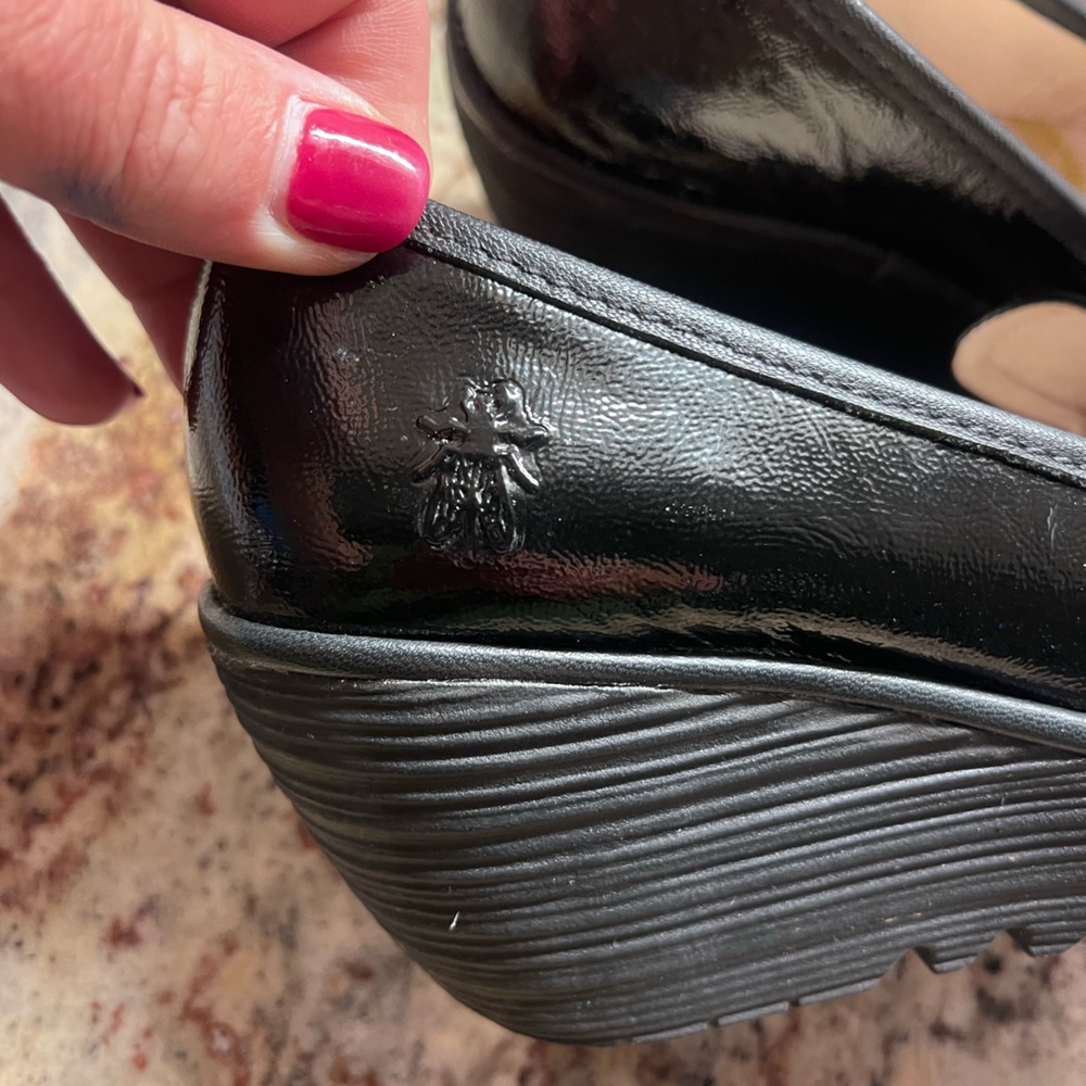 Ladies size 8- black patent leather wedge loafers/ like new - Picture 9 of 10